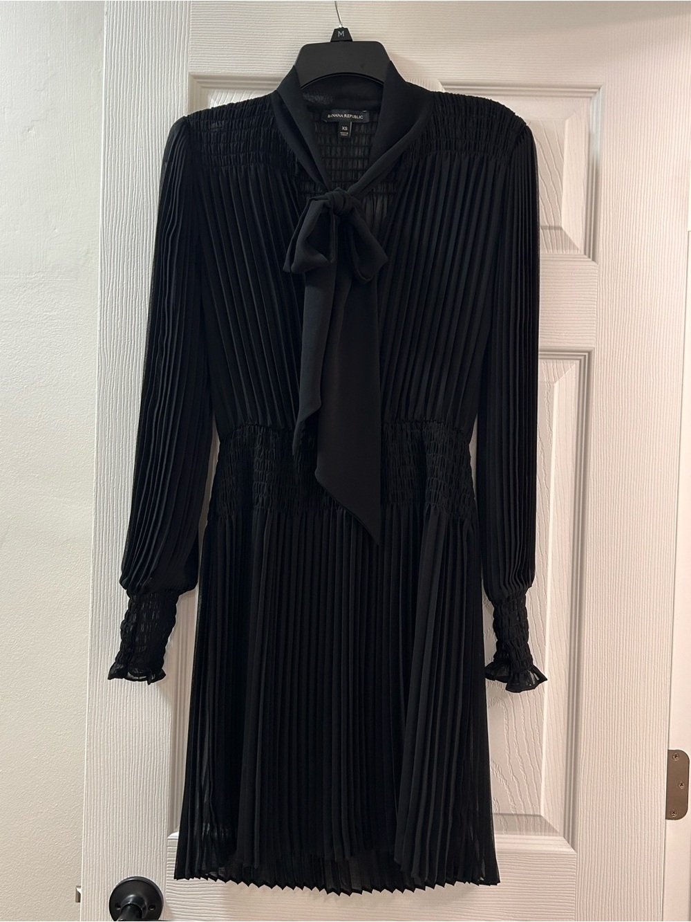 Banana Republic Black Pleated Tie-Neck Sheer Mini Dress Size XS